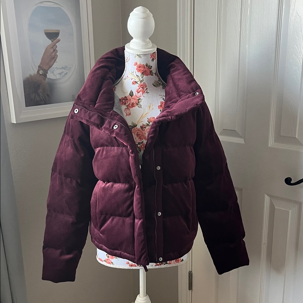 Abercrombie & Fitch Deep Burgundy Puffer Jacket